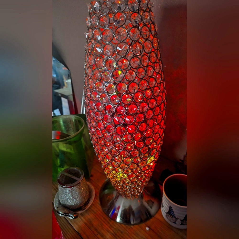 Luminous crystal lamps